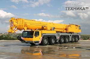 Liebherr LTM 1300